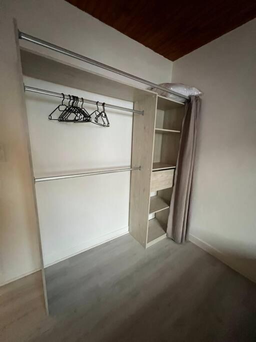Appartement Style Chalet Standing 2 A 6 Personnes La Bourboule Eksteriør bilde